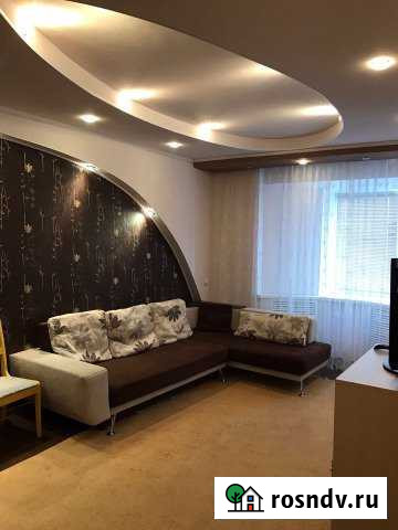 1-комнатная квартира, 42 м², 1/5 эт. в аренду посуточно в Надыме Надым - изображение 1