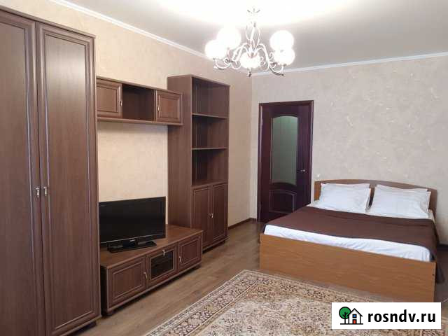 1-комнатная квартира, 43 м², 2/19 эт. в аренду посуточно в Подольске Подольск - изображение 1