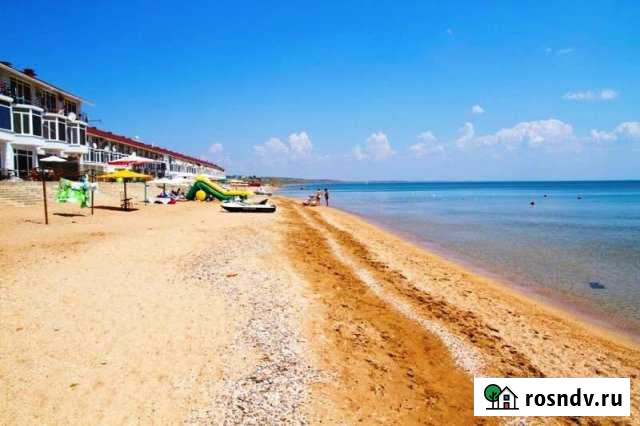 Таунхаус 40 м² на участке 2 сот. в аренду посуточно в Феодосии Феодосия - изображение 1