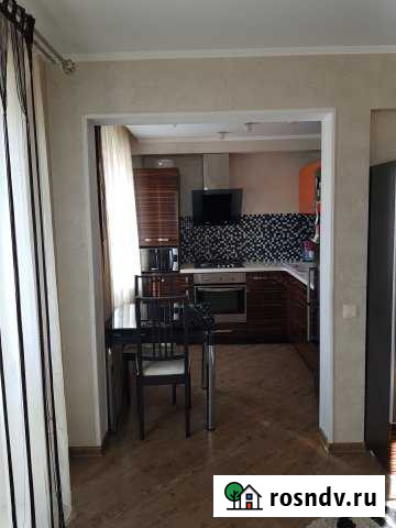 3-комнатная квартира, 50 м², 3/5 эт. в аренду на длительный срок в Омске Омск - изображение 1