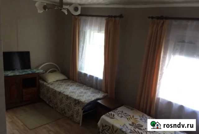 Дом 80 м² на участке 4 сот. в аренду на длительный срок в Тихорецке Тихорецк - изображение 1