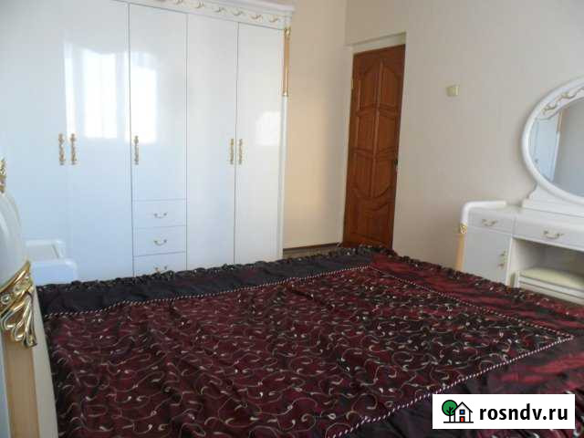 3-комнатная квартира, 72 м², 9/16 эт. в аренду посуточно в Нижневартовске Нижневартовск - изображение 1