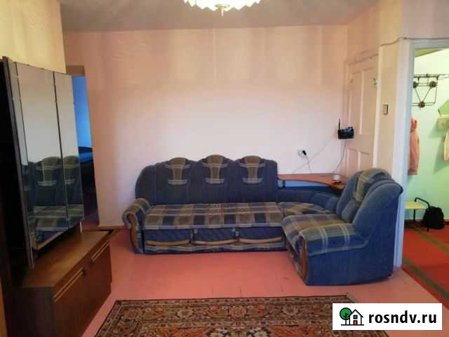 3-комнатная квартира, 61 м², 3/5 эт. в аренду посуточно в Каменске-Уральском Каменск-Уральский - изображение 1