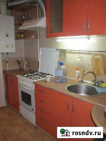 4-комнатная квартира, 55 м², 1/1 эт. в аренду на длительный срок в Новочеркасске Новочеркасск - изображение 1