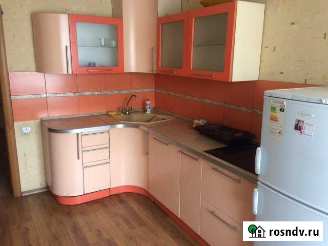 2-комнатная квартира, 45 м², 3/5 эт. в аренду посуточно в Минусинске Минусинск - изображение 1