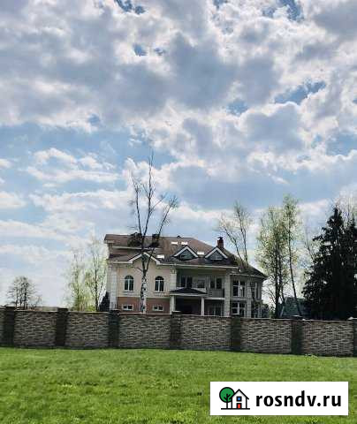 Коттедж 675.5 м² на участке 13.5 сот. на продажу в Лобне Лобня - изображение 1