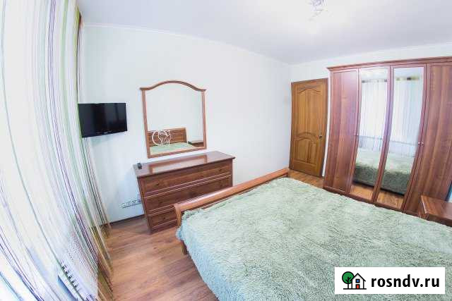 2-комнатная квартира, 50 м², 4/9 эт. в аренду посуточно в Саратове Саратов - изображение 1