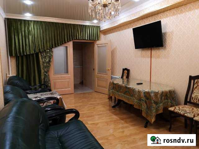 2-комнатная квартира, 90 м², 3/9 эт. в аренду посуточно во Владикавказе Владикавказ - изображение 1