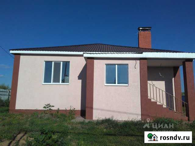 Дом 120 м² на участке 20 сот. на продажу в Усть-Кинельском Усть-Кинельский - изображение 1