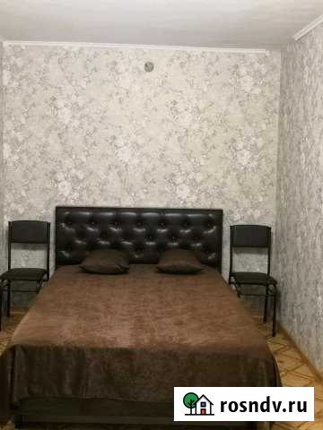 1-комнатная квартира, 32 м², 3/5 эт. в аренду посуточно в Сальске Сальск - изображение 1