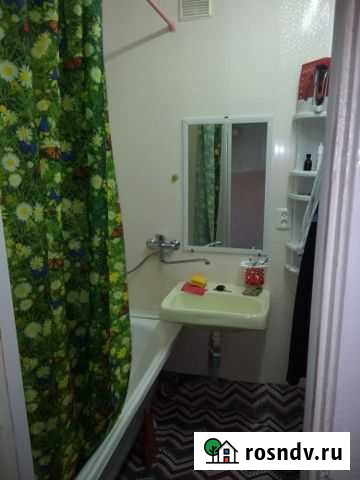 2-комнатная квартира, 52 м², 3/5 эт. в аренду на длительный срок в Ейске Ейск - изображение 1