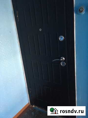 4-комнатная квартира, 58 м², 2/5 эт. на продажу в Новомосковске Новомосковск - изображение 1