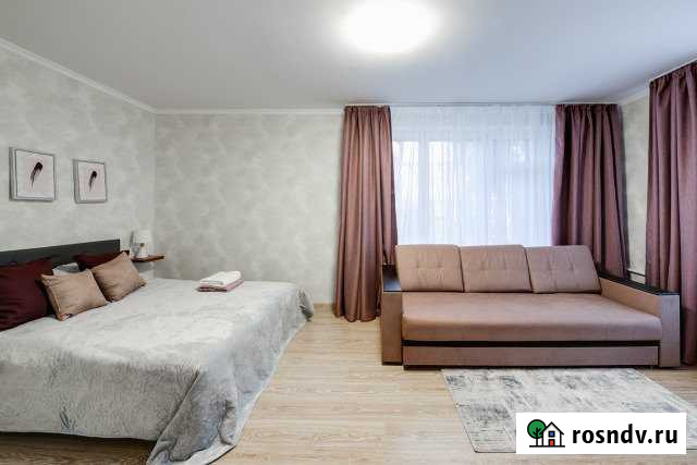 1-комнатная квартира, 35 м², 1/5 эт. в аренду посуточно в Москве Москва - изображение 1