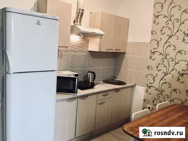 1-комнатная квартира, 34 м², 2/4 эт. в аренду на длительный срок в Среднеуральске Среднеуральск - изображение 1