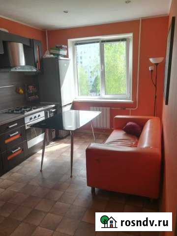 3-комнатная квартира, 60 м², 4/9 эт. в аренду посуточно в Великом Новгороде Великий Новгород - изображение 1