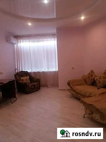 1-комнатная квартира, 47 м², 3/3 эт. в аренду на длительный срок в Таганроге Таганрог - изображение 1