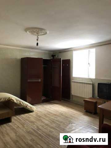 Комната 18 м² в 1-ком. кв., 1/2 эт. в аренду на длительный срок в Каспийске Каспийск - изображение 1