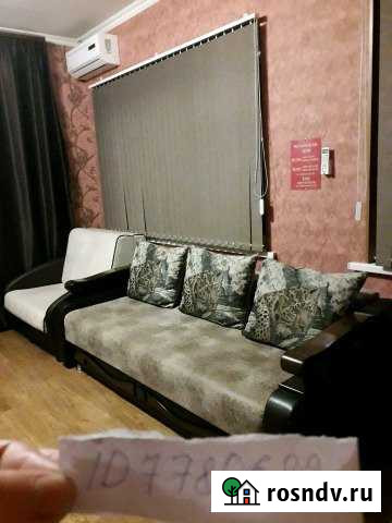 Комната 20 м² в 3-ком. кв., 1/1 эт. в аренду посуточно в Кущевской Кущевская - изображение 1