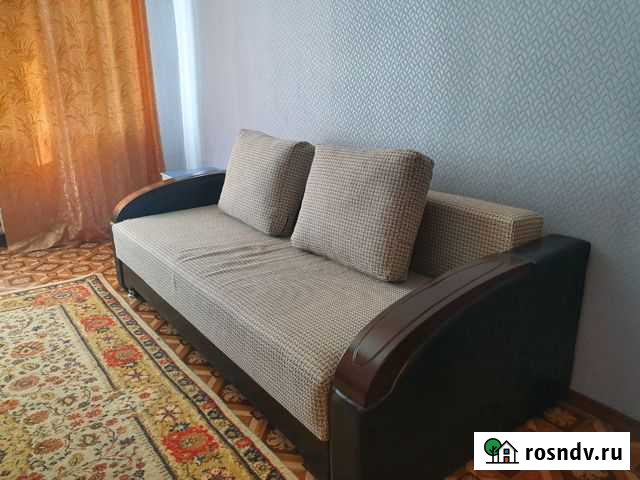 1-комнатная квартира, 40 м², 1/9 эт. в аренду посуточно в Надыме Надым - изображение 1