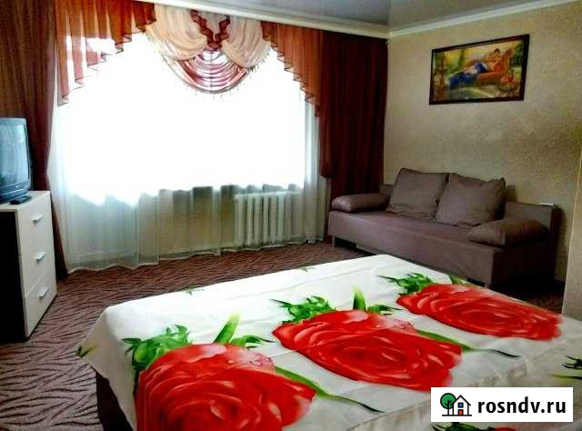 1-комнатная квартира, 34 м², 2/5 эт. в аренду посуточно в Кропоткине Кропоткин - изображение 1