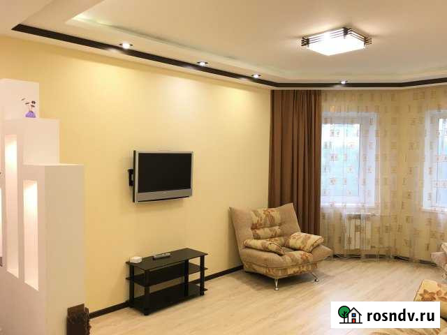 2-комнатная квартира, 54 м², 4/9 эт. в аренду на длительный срок в Нижневартовске Нижневартовск - изображение 1