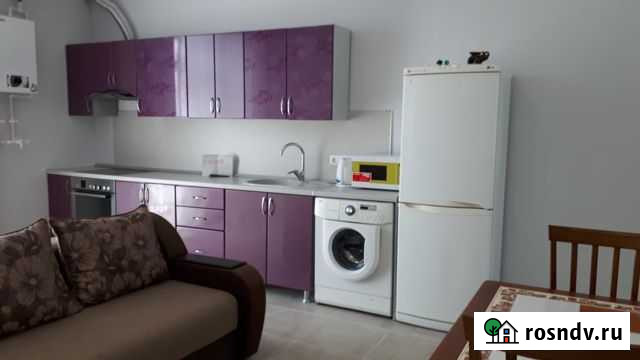 2-комнатная квартира, 42 м², 1/3 эт. в аренду посуточно в Витязево Витязево - изображение 1