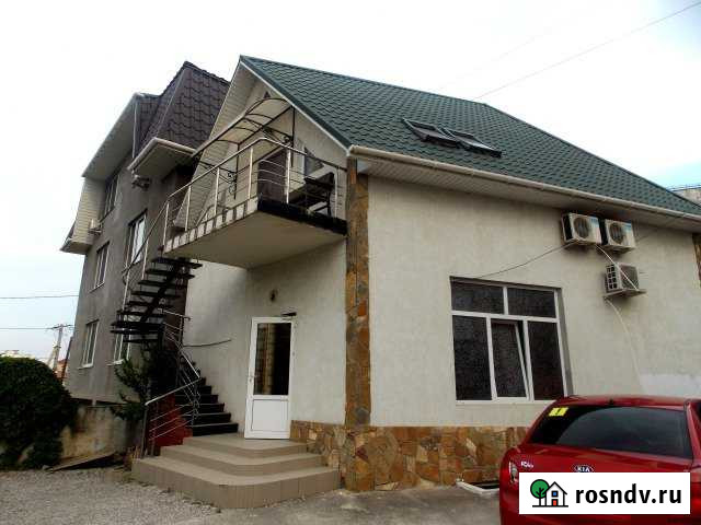 Коттедж 60 м² на участке 1 сот. в аренду посуточно в Судаке Судак - изображение 1