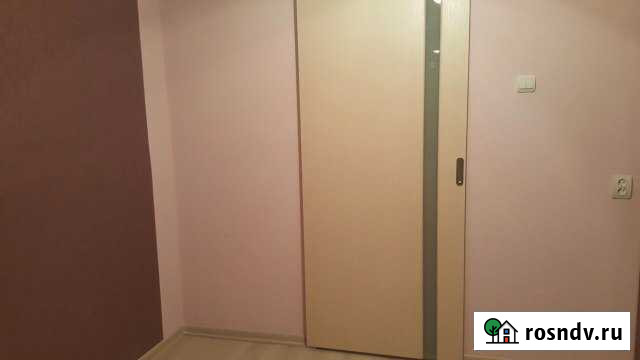 4-комнатная квартира, 77 м², 5/5 эт. на продажу в Краснотурьинске Краснотурьинск - изображение 1