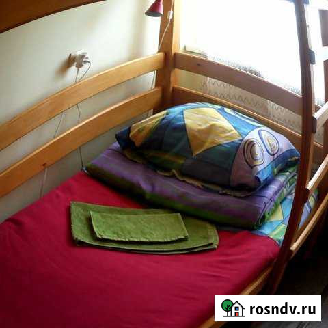Комната 18 м² в 1-ком. кв., 9/9 эт. в аренду посуточно в Новосибирске Новосибирск - изображение 1