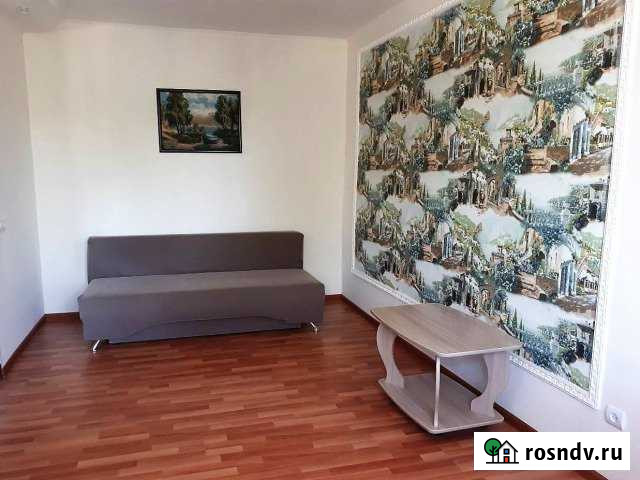 2-комнатная квартира, 50 м², 2/5 эт. в аренду посуточно в Абакане Абакан - изображение 1