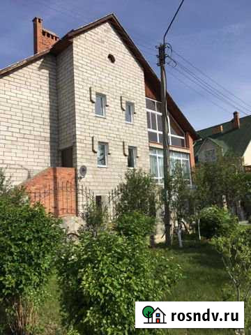 Коттедж 440 м² на участке 15 сот. на продажу в Кыштыме Кыштым - изображение 1