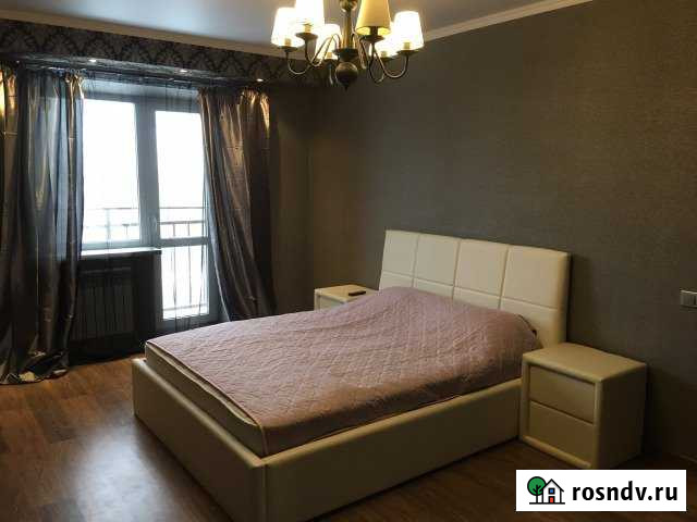 1-комнатная квартира, 45 м², 4/4 эт. в аренду посуточно в Новочеркасске Новочеркасск - изображение 1