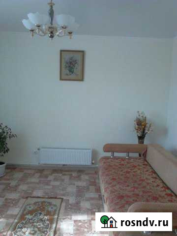 1-комнатная квартира, 30 м², 1/2 эт. в аренду посуточно в Азове Азов - изображение 1