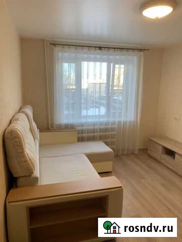 Комната 17 м² в 1-ком. кв., 3/9 эт. в аренду на длительный срок в Великом Новгороде Великий Новгород - изображение 1