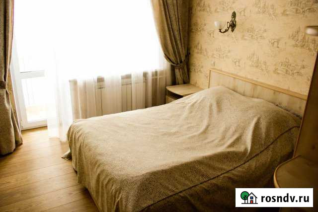 3-комнатная квартира, 61 м², 2/5 эт. в аренду посуточно в Омске Омск - изображение 1