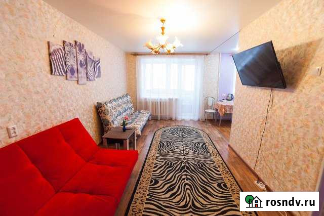 2-комнатная квартира, 47 м², 3/5 эт. в аренду посуточно в Нефтекамске Нефтекамск - изображение 1