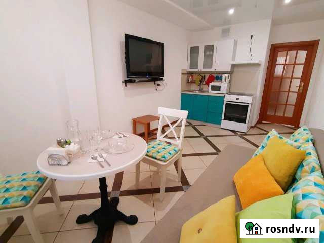 Квартира-студия, 44 м², 17/19 эт. в аренду посуточно в Воронеже Воронеж - изображение 1