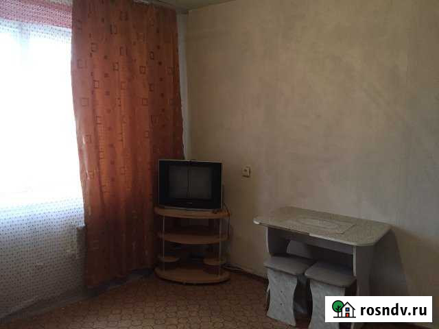 Комната 14 м² в 1-ком. кв., 6/9 эт. в аренду на длительный срок в Бердске Бердск - изображение 1