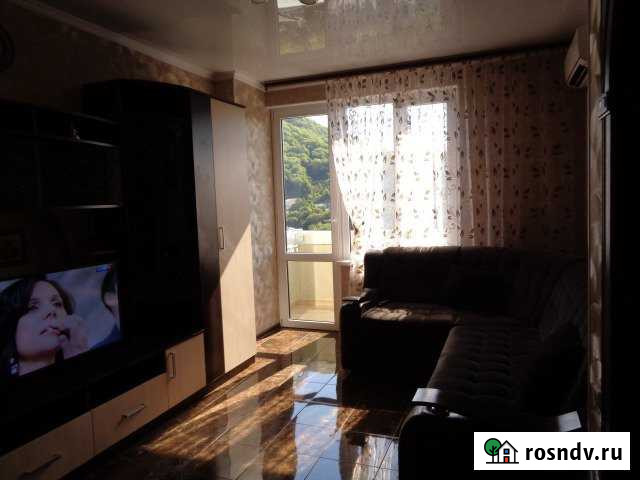 1-комнатная квартира, 35 м², 13/14 эт. в аренду посуточно в Новомихайловском кп Новомихайловский кп - изображение 1