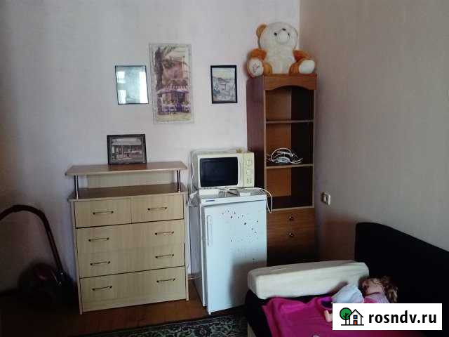 Комната 14 м² в 4-ком. кв., 1/5 эт. в аренду на длительный срок в Тюмени Тюмень - изображение 1