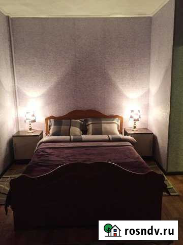 1-комнатная квартира, 42 м², 1/5 эт. в аренду посуточно в Краснокаменске Забайкальского края Краснокаменск - изображение 1