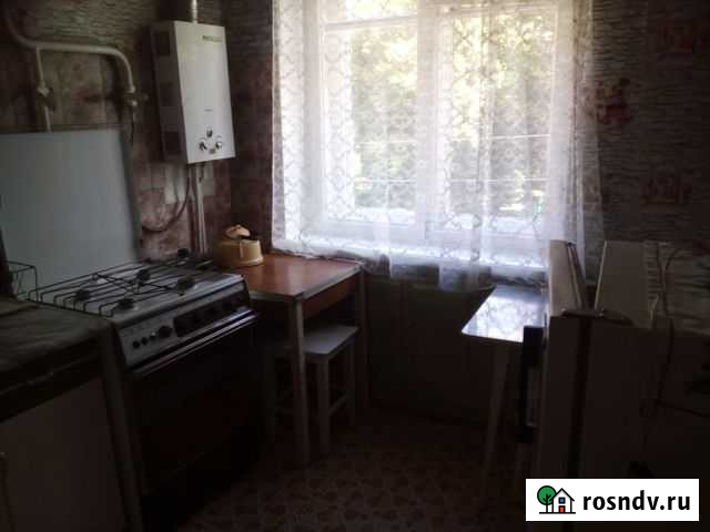 2-комнатная квартира, 42 м², 2/4 эт. в аренду на длительный срок в Новомосковске Новомосковск - изображение 1