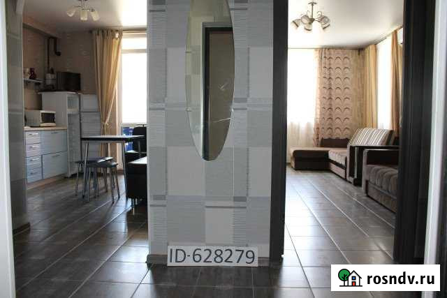 1-комнатная квартира, 45 м², 1/3 эт. в аренду посуточно в Дивноморском Дивноморское - изображение 1