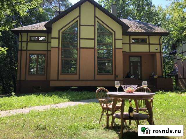 Дом 370 м² на участке 8 сот. в аренду на длительный срок в Светлогорске Светлогорск - изображение 1