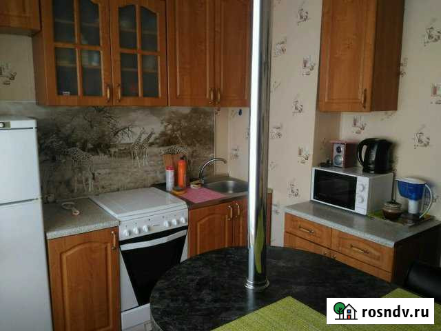 1-комнатная квартира, 34 м², 3/5 эт. в аренду посуточно в Мончегорске Мончегорск - изображение 1