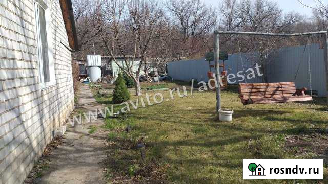 Дача 32 м² на участке 5 сот. на продажу в Краснослободске Волгоградской области Краснослободск - изображение 1