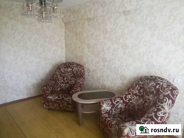 3-комнатная квартира, 50 м², 3/5 эт. в аренду на длительный срок в Бийске Бийск - изображение 1