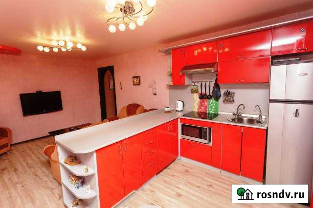 3-комнатная квартира, 55 м², 5/9 эт. в аренду посуточно в Комсомольске-на-Амуре Комсомольск-на-Амуре - изображение 1