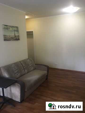 1-комнатная квартира, 32 м², 4/5 эт. в аренду на длительный срок в Междуреченске Кемеровской области Междуреченск - изображение 1