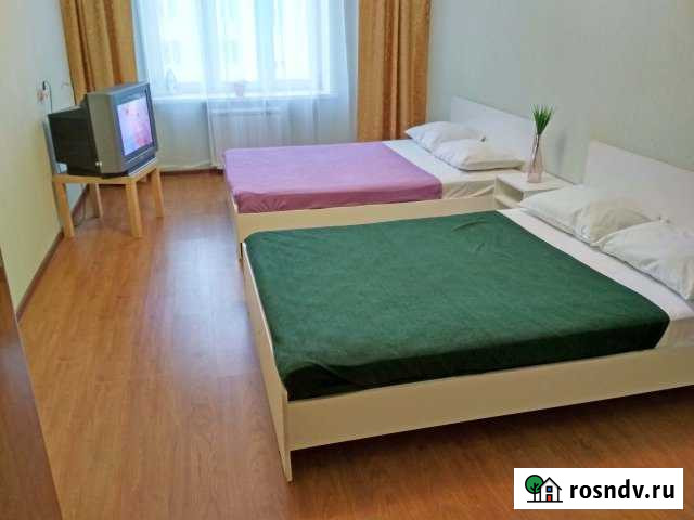 2-комнатная квартира, 64 м², 3/5 эт. в аренду посуточно в Чебоксарах Чебоксары - изображение 1